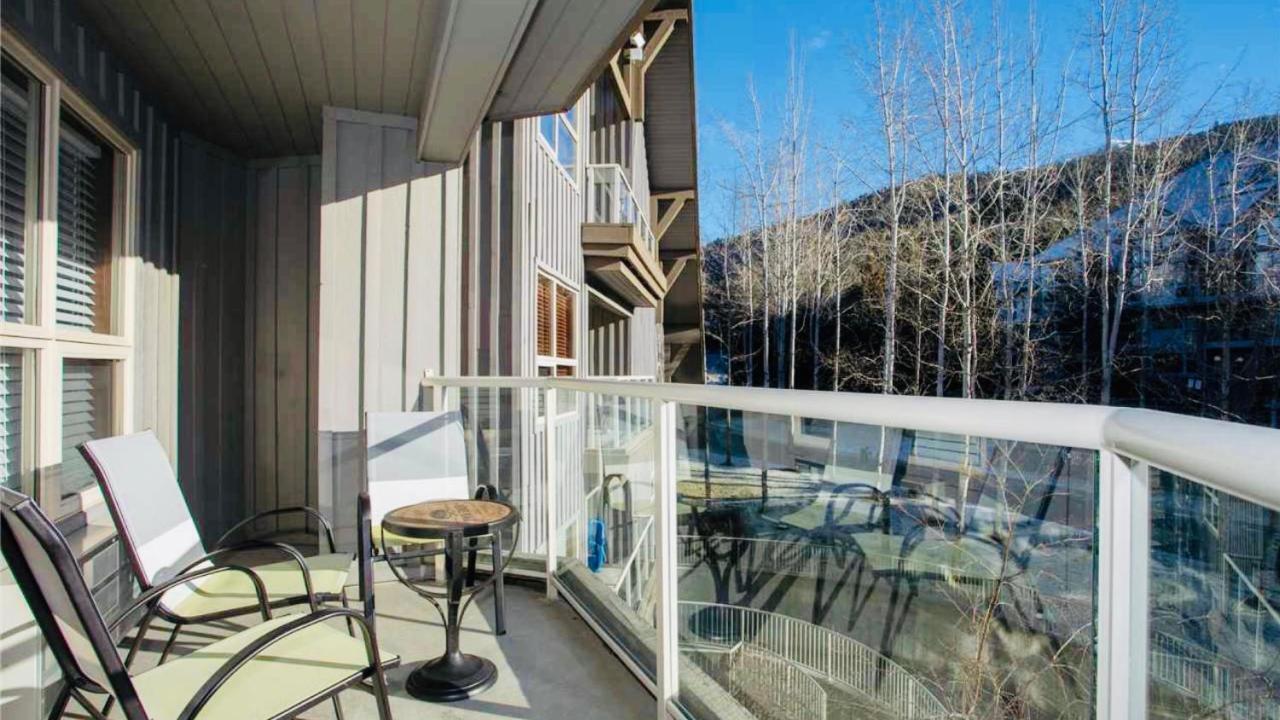 The Best Ski-In/Ski-Out At The Aspens Whistler Ngoại thất bức ảnh